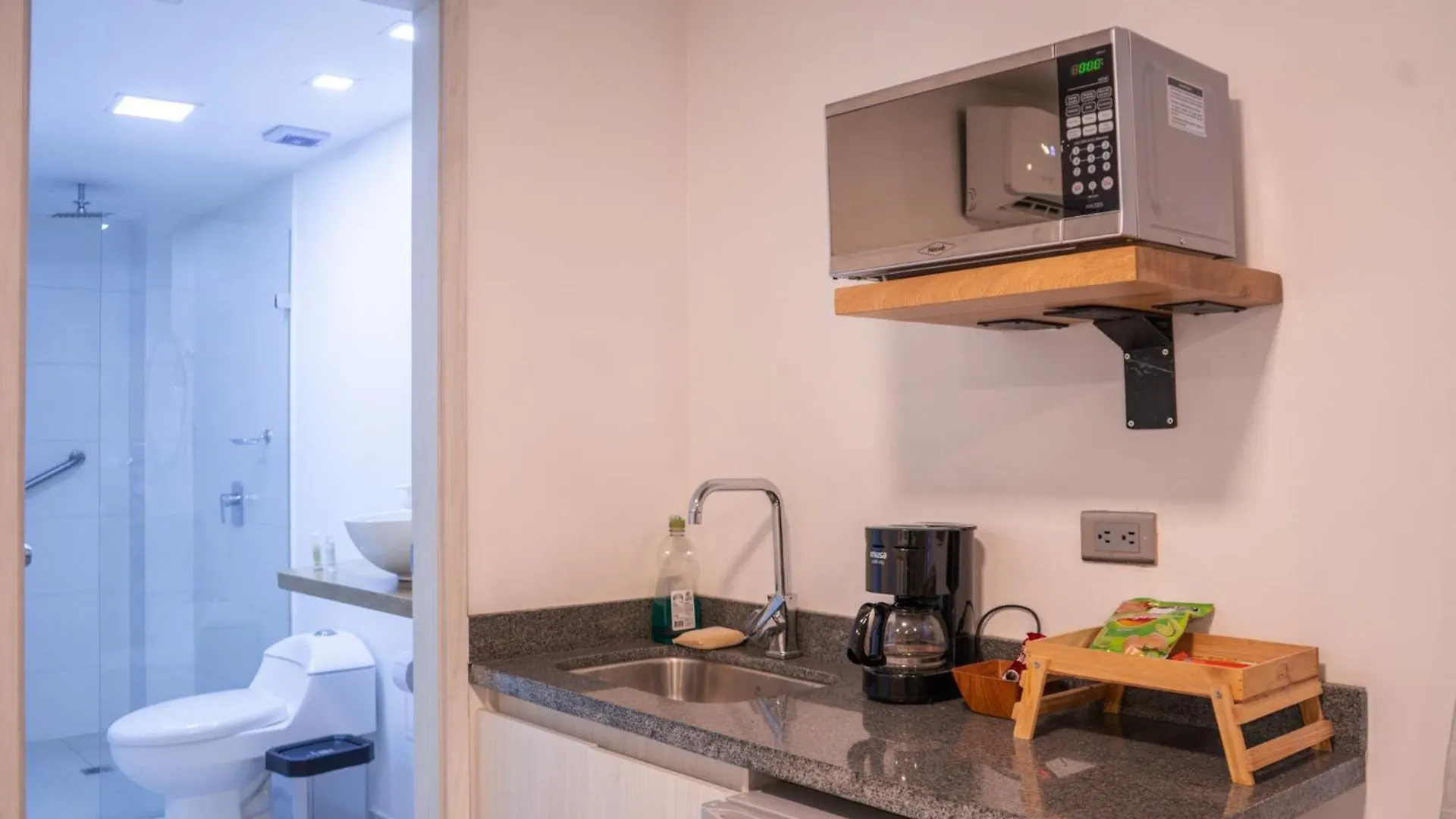 Hotel Bambu Milla De Oro Medellín