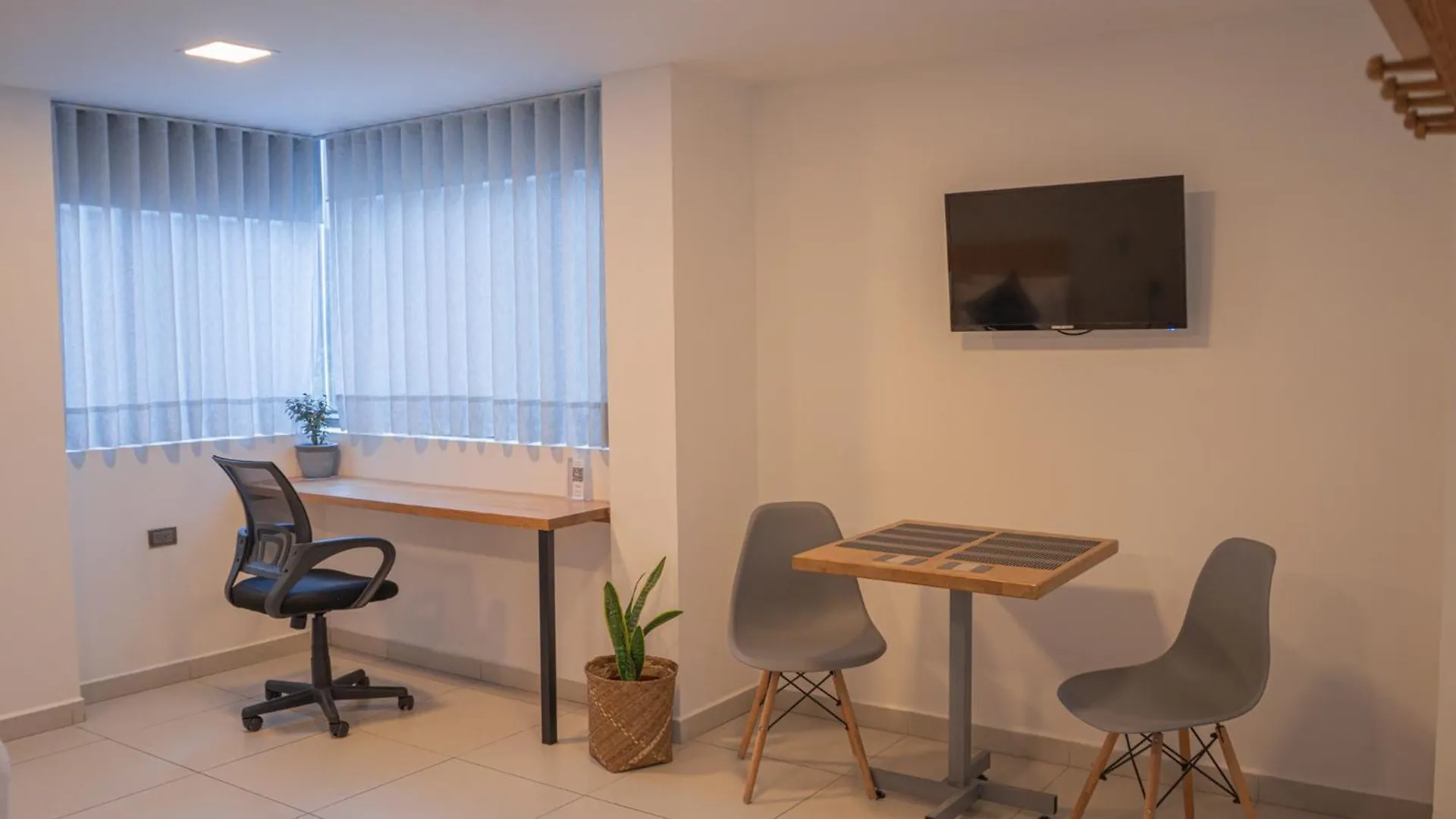 Hotel Bambu Milla De Oro Medellín