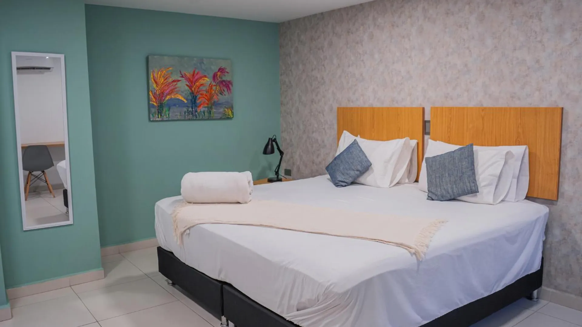 Hotel Bambu Milla De Oro Medellín
