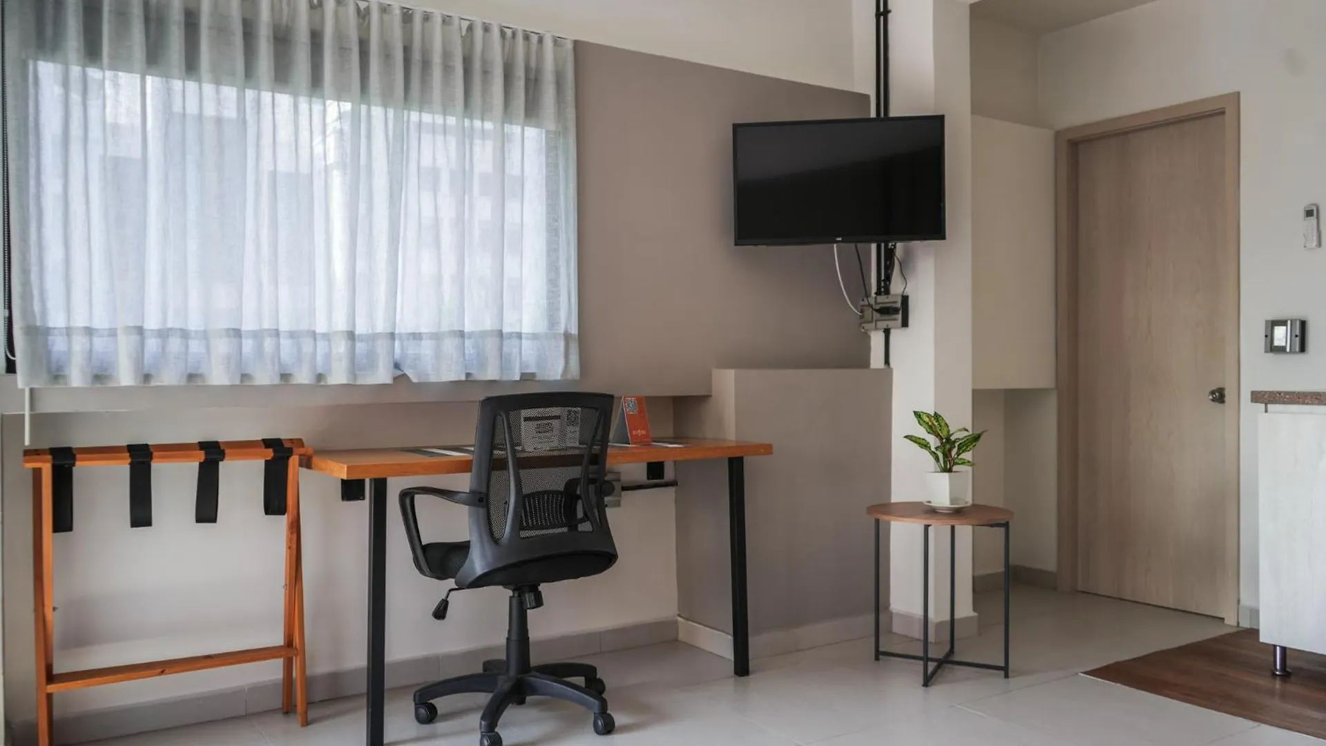 Hotel Bambu Milla De Oro Medellín