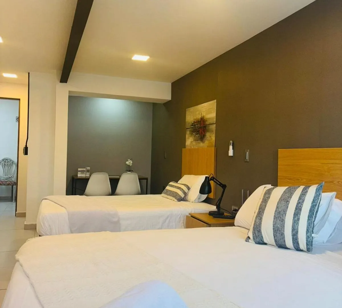 Hotel Bambu Milla De Oro Medellín